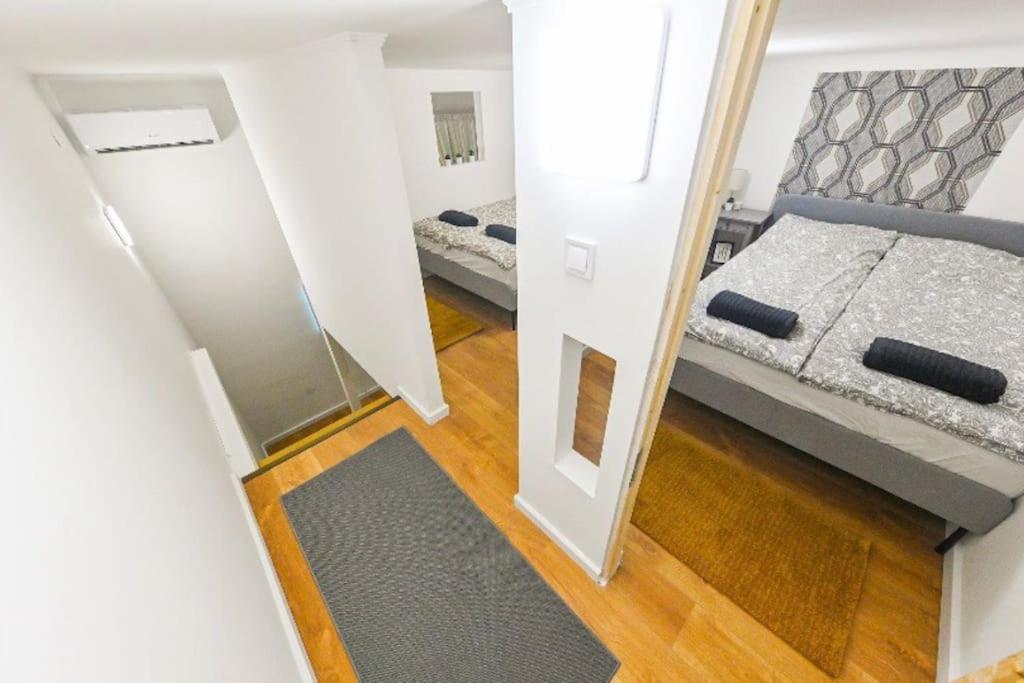 2 Bedroom Flat In Damjanich Str., Hirsch Budapest Ngoại thất bức ảnh