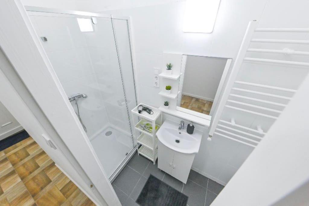 2 Bedroom Flat In Damjanich Str., Hirsch Budapest Ngoại thất bức ảnh